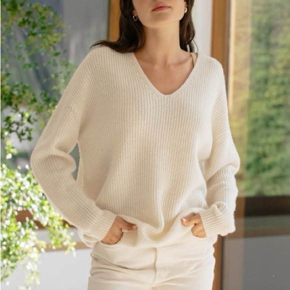 Jenni Kayne Sweaters - Jenni Kayne Cabin Sweater in ivory size xsmall